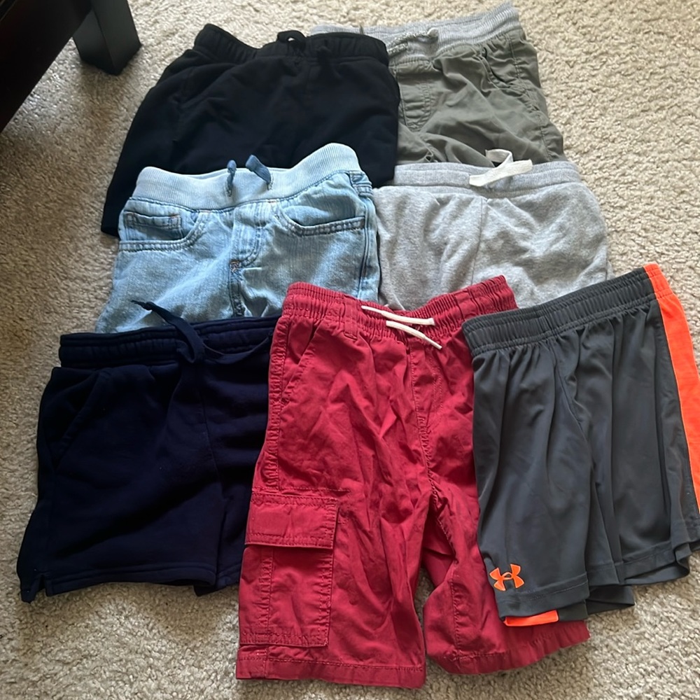 Bundle of 7 Boys Shorts Size 4/4T